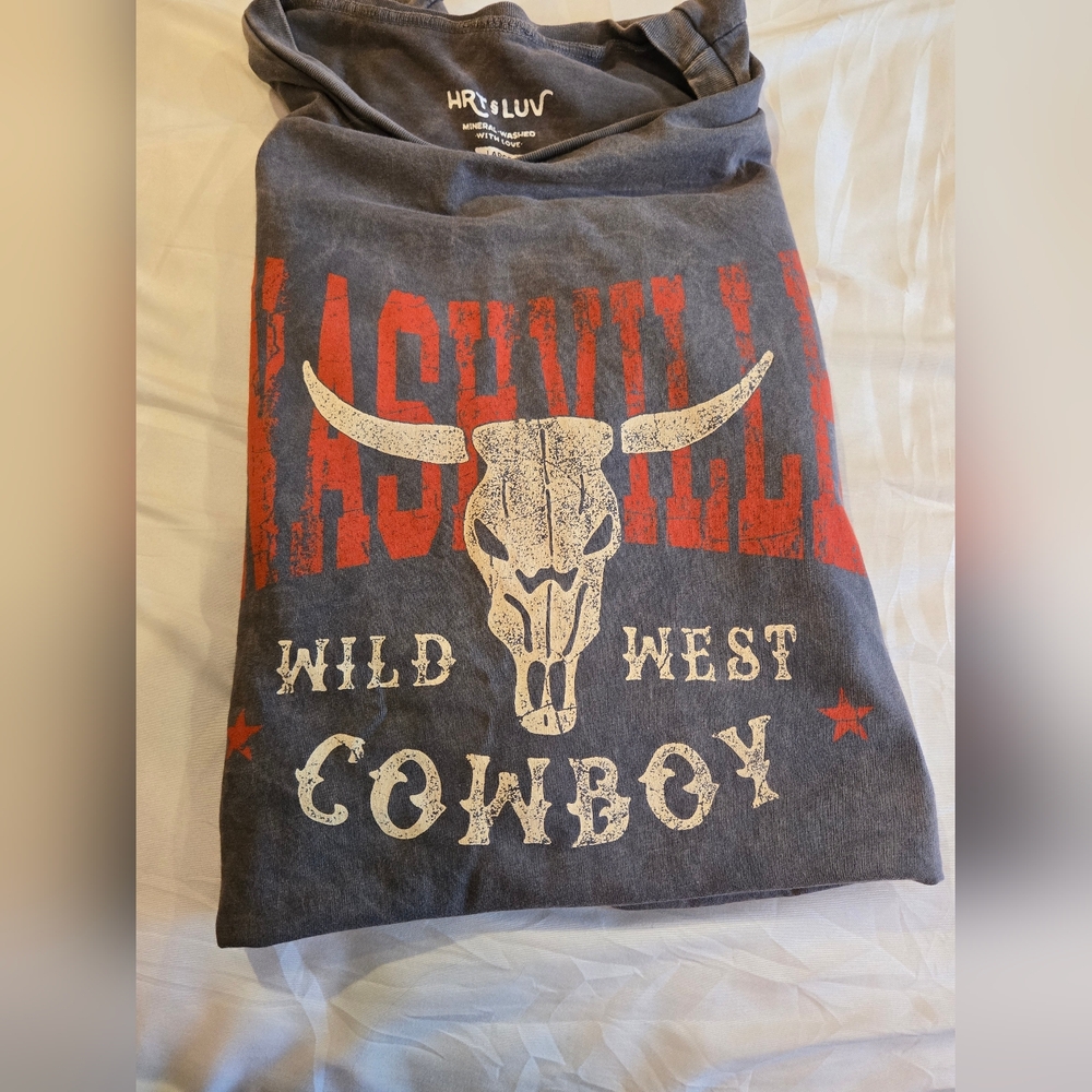 Adult (Unisex) Nashville Wild West Cowboy Shirt - Gray and Red